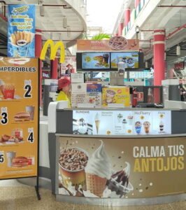 Kiosko del Centro de Postres Mc Donalds en Metropolis Barquisimeto