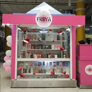 Vitrina de la góndola de Freya en Metropolis Barquisimeto